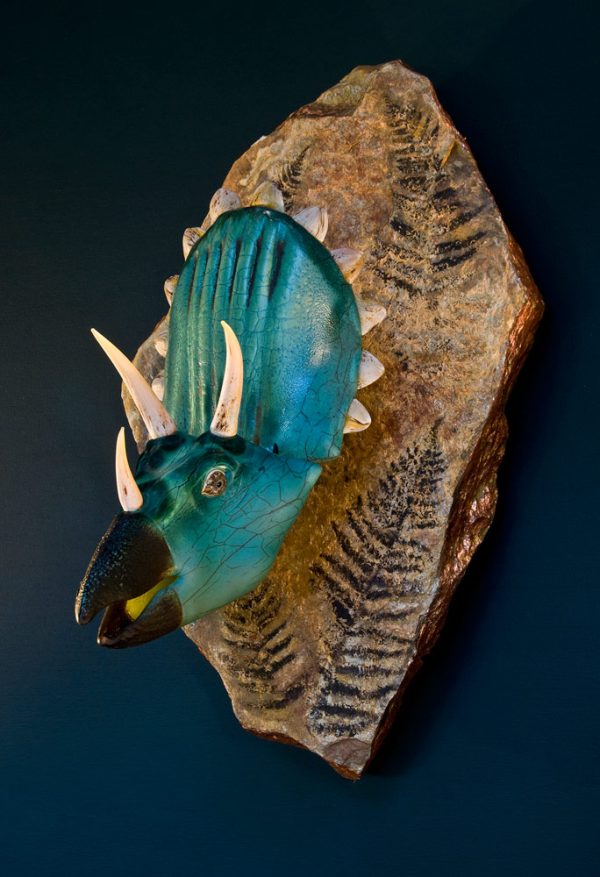 Glass dinosaur head, Canyon Blue